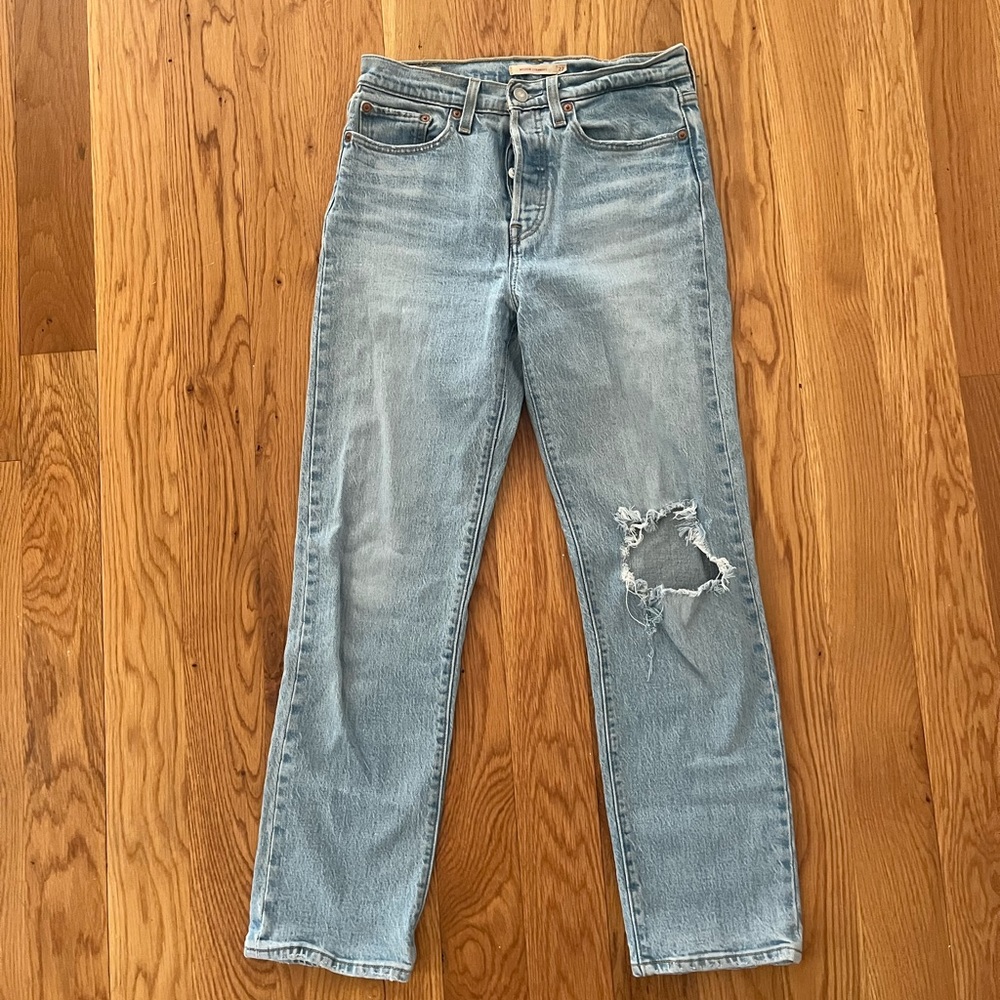 Levi’s wedgie straight jeans size 27